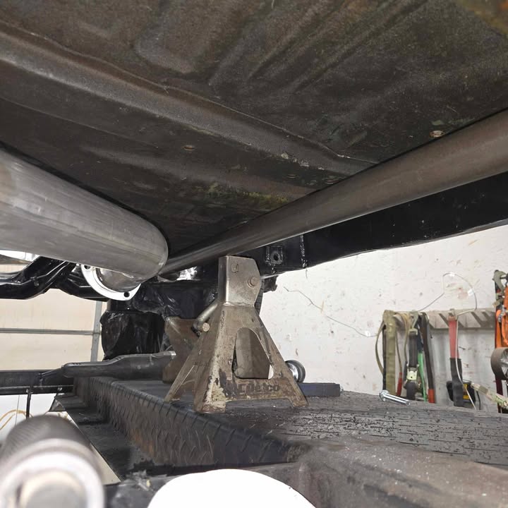 475885182_1335445077874565_8331747993215139122_n Sub Frame Floor Brace A Body '68-'72 - Image 1