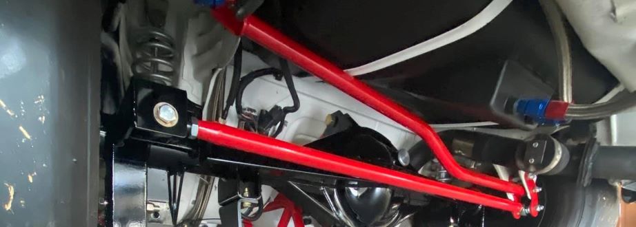 60 Edit Panhard bar upper brace